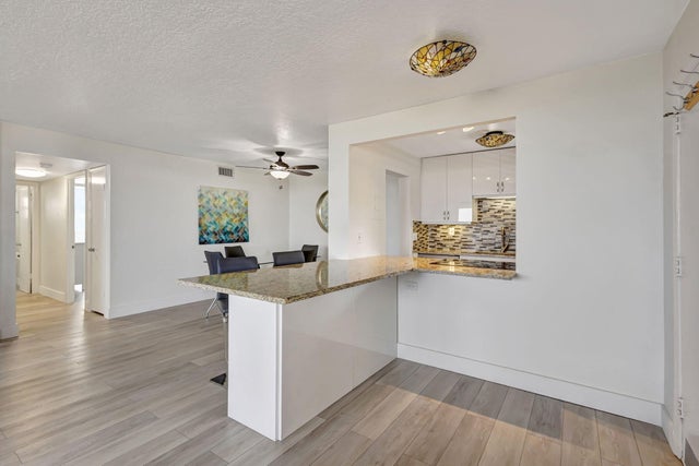 5 of 42 - 3640 N Ocean Drive #427, Singer Island, FL