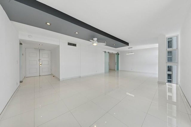 3 of 47 - 2200 S Ocean Boulevard #606, Delray Beach, FL
