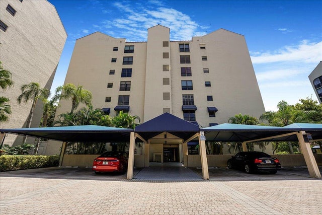 2 of 57 - 7572 Regency Lake Drive #501, Boca Raton, FL