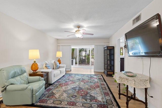 5 of 26 - 2050 Ne 39th St #110 S, Lighthouse Point, FL