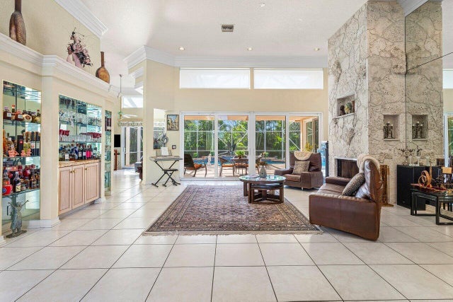 4 of 39 - 1345 Sw 21st Av, Boca Raton, FL