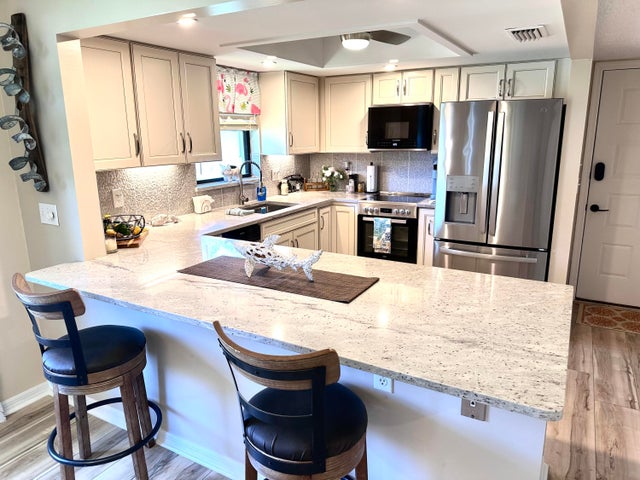 1 of 26 - 301 Sw South River Drive #206, Stuart, FL