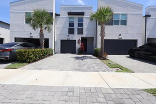 Photo of Listing #RX-11093140