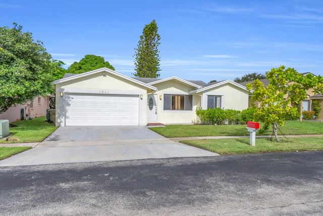 4 of 46 - 1541 Sw 102nd Terrace, Davie, FL