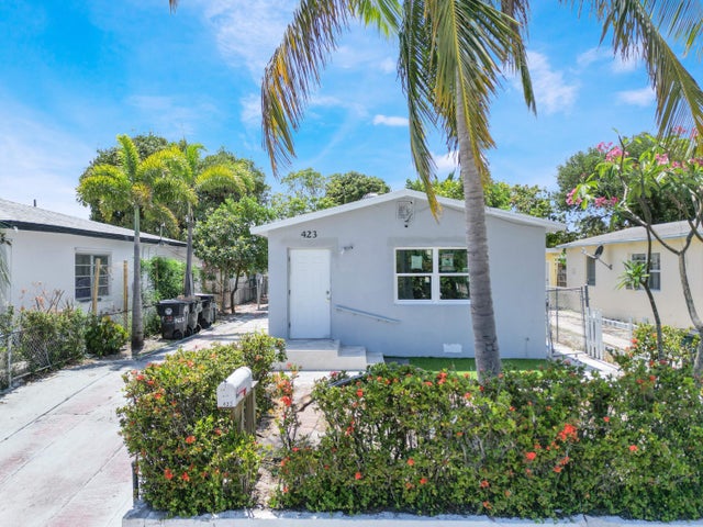 1 of 21 - 423 N F Street, Lake Worth Beach, FL