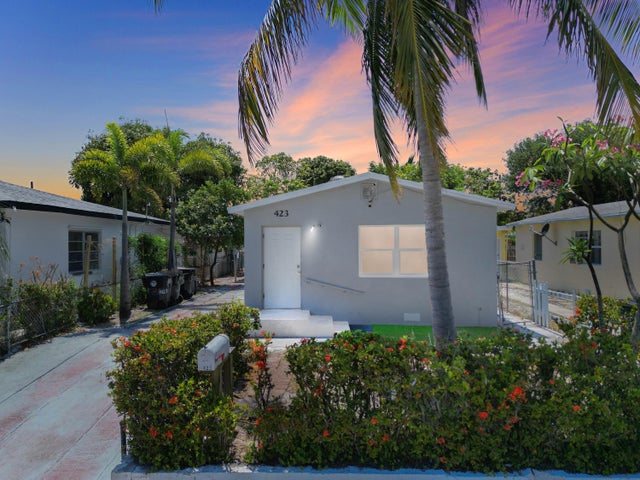 2 of 21 - 423 N F Street, Lake Worth Beach, FL