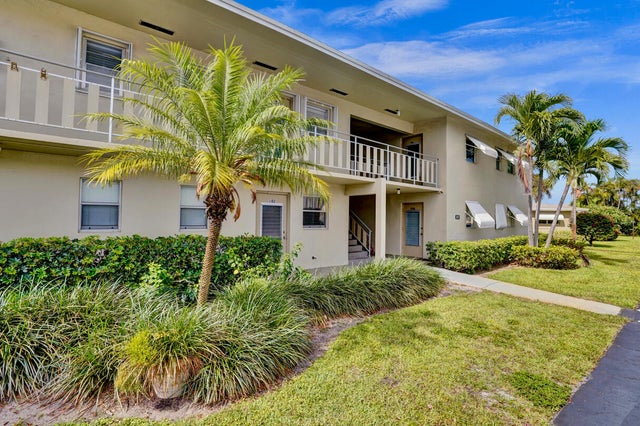 2 of 43 - 312 Ne 17th Avenue #202, Boynton Beach, FL