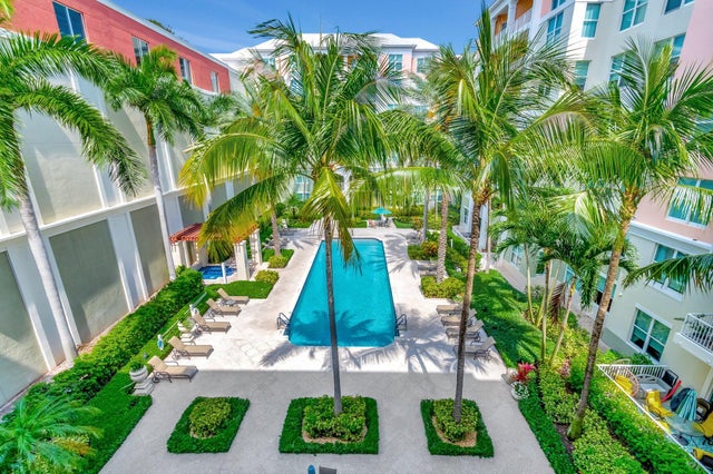 2 of 87 - 804 E Windward Wy #404, Lantana, FL