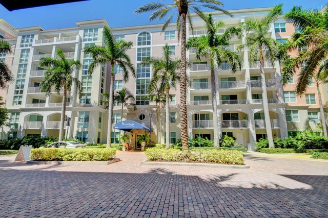4 of 87 - 804 E Windward Wy #404, Lantana, FL