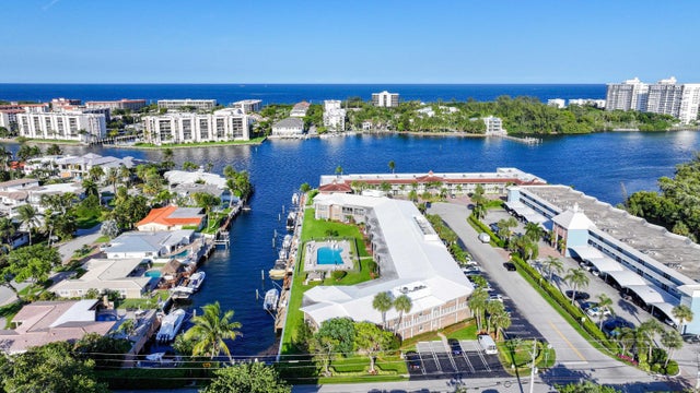 2 of 44 - 701 Ne Harbour Terrace #103, Boca Raton, FL