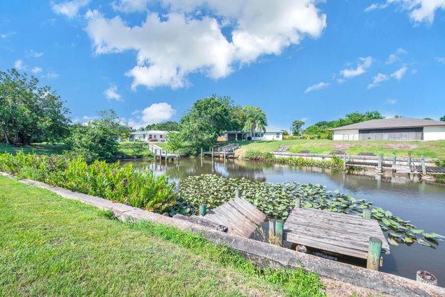 4 of 34 - 227 Olive Av, Port Saint Lucie, FL