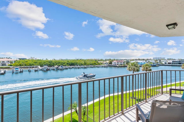 1 of 65 - 899 Jeffery St #414, Boca Raton, FL