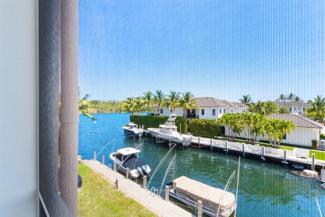 4 of 32 - 750 Ne Spanish River Blvd #3020, Boca Raton, FL