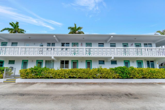 2 of 47 - 2161 Ne 42nd Ct #116, Lighthouse Point, FL