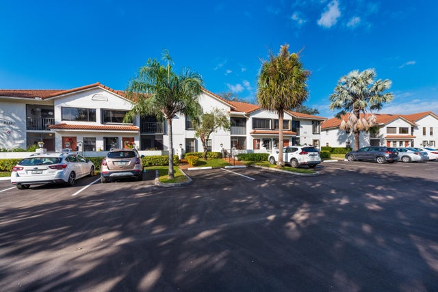 3 of 38 - 9717 Sills Drive E #103, Boynton Beach, FL