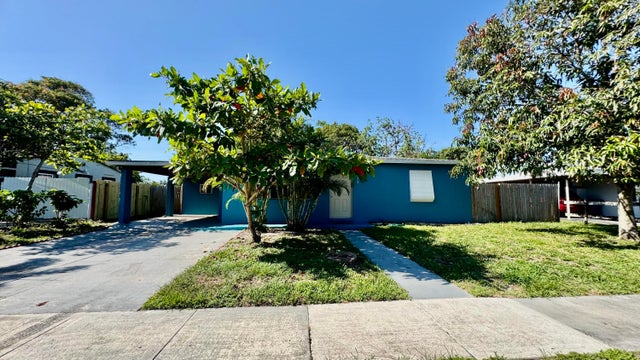 1 of 31 - 629 Troy Boulevard, West Palm Beach, FL