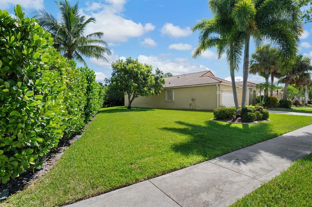 2 of 30 - 6980 Se Twin Oaks Circle, Stuart, FL