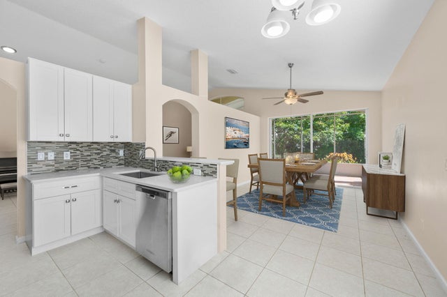 3 of 30 - 6980 Se Twin Oaks Circle, Stuart, FL