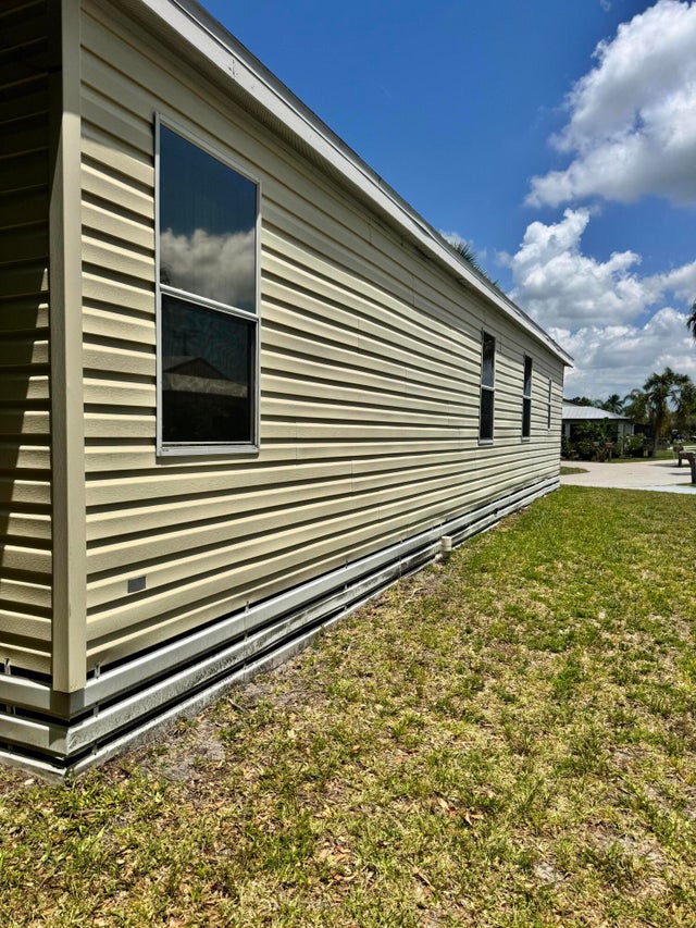 3 of 28 - 13965 Cancun Avenue, Fort Pierce, FL