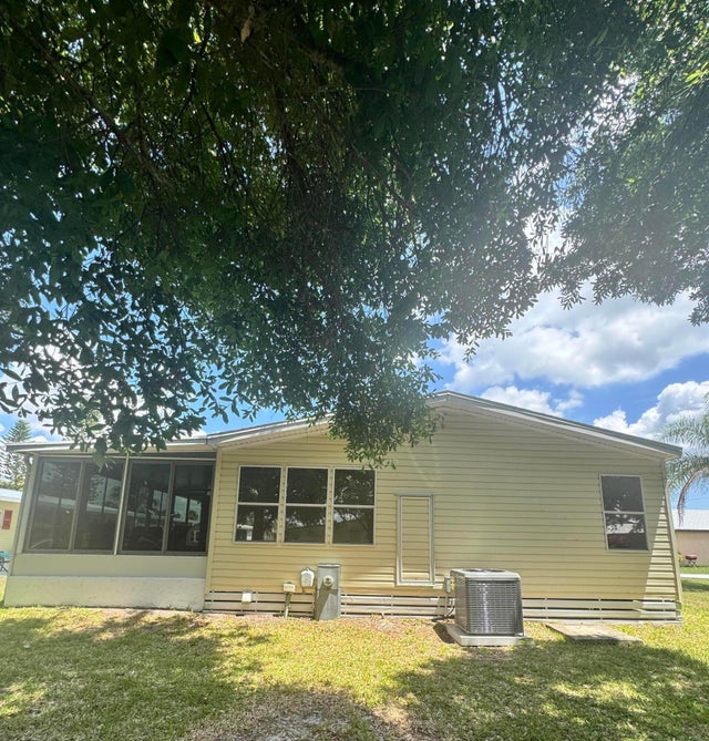 4 of 28 - 13965 Cancun Avenue, Fort Pierce, FL