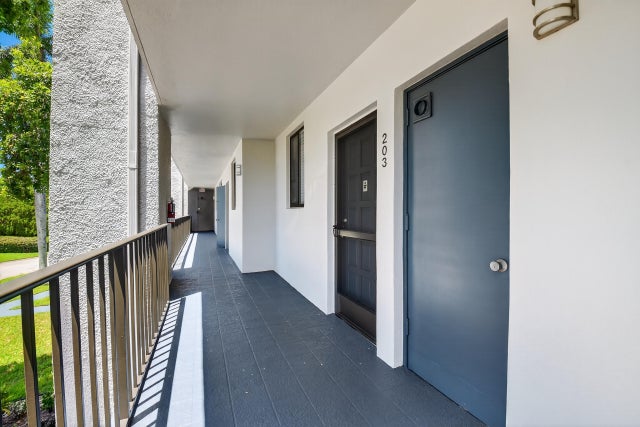5 of 38 - 4345 Trevi Court #203, Lake Worth, FL