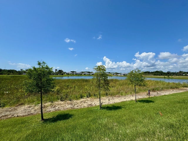 3 of 35 - 1359 Haven Circle #compass, Vero Beach, FL