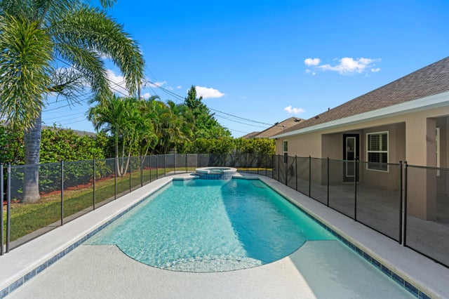 1 of 54 - 4672 Sw Wade Drive, Port Saint Lucie, FL