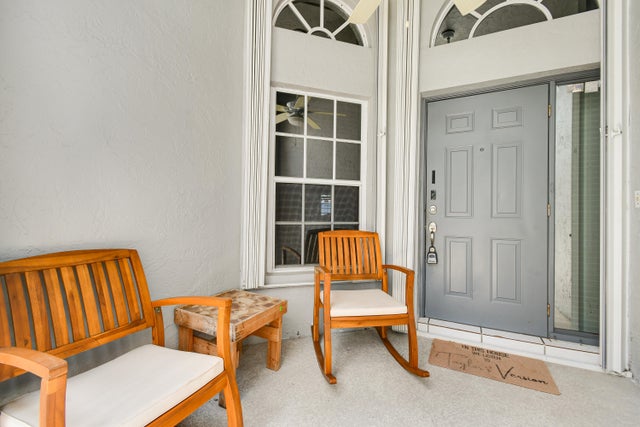 4 of 38 - 1644 Oak Berry Cir, Wellington, FL