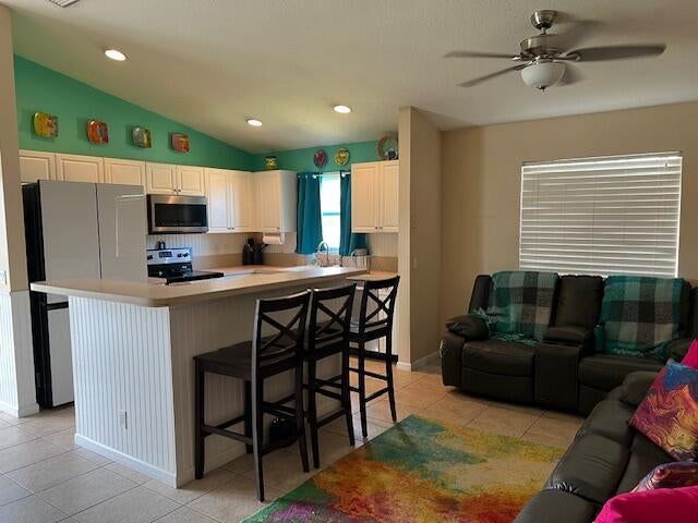 3 of 35 - 8918 Sw Caprice Cir, Stuart, FL