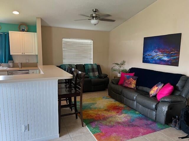 4 of 35 - 8918 Sw Caprice Cir, Stuart, FL