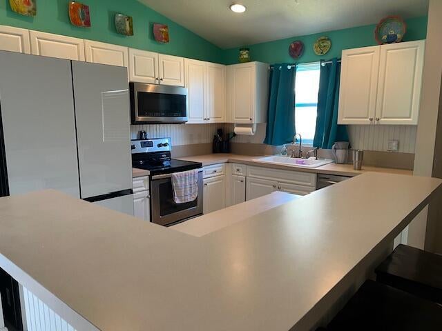 5 of 35 - 8918 Sw Caprice Cir, Stuart, FL