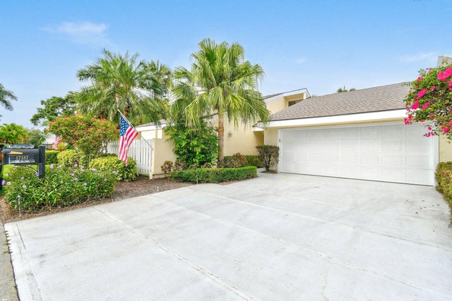 1 of 69 - 17187 Bay Street, Jupiter, FL