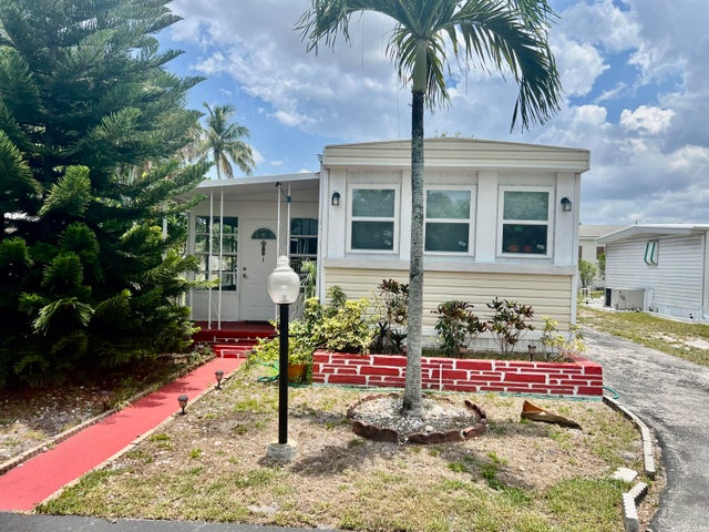 1 of 25 - 4540 Nw 69th St #j-05, Coconut Creek, FL