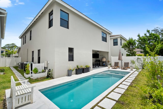 5 of 40 - 7102 Rockwood Rd, Jupiter, FL
