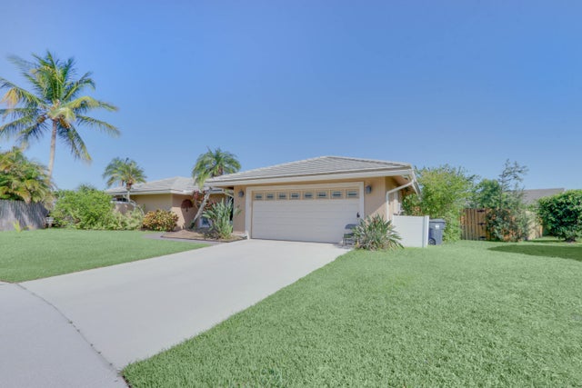 5 of 63 - 1855 Lotus Lane Lane, Wellington, FL