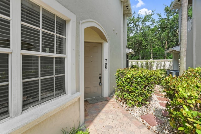 5 of 28 - 6365 Bella Circle #705, Boynton Beach, FL
