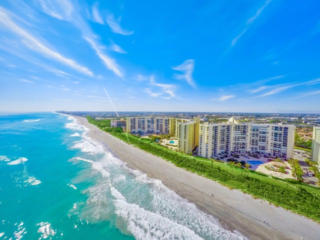 2 of 29 - 200 Ocean Trail Wy #106, Jupiter, FL