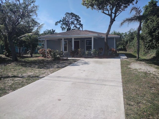 2 of 24 - 3608 Avenue Q, Fort Pierce, FL