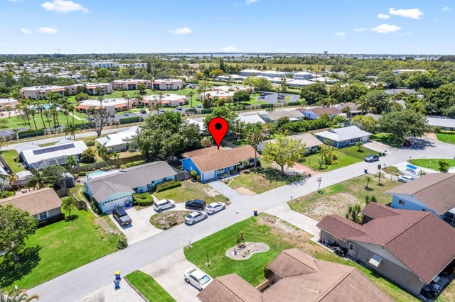 3 of 27 - 2003 Ne Aloe Calle, Jensen Beach, FL