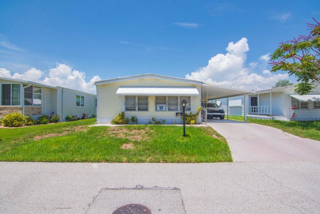 2 of 31 - 106 N Warner Drive, Jensen Beach, FL