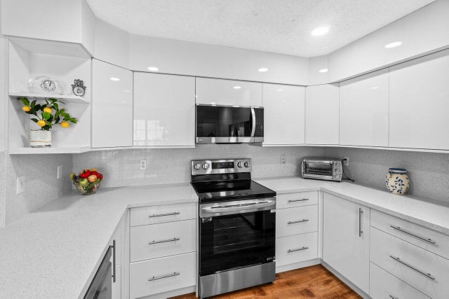 3 of 29 - 4830 Brighton Lakes Blvd, Boynton Beach, FL