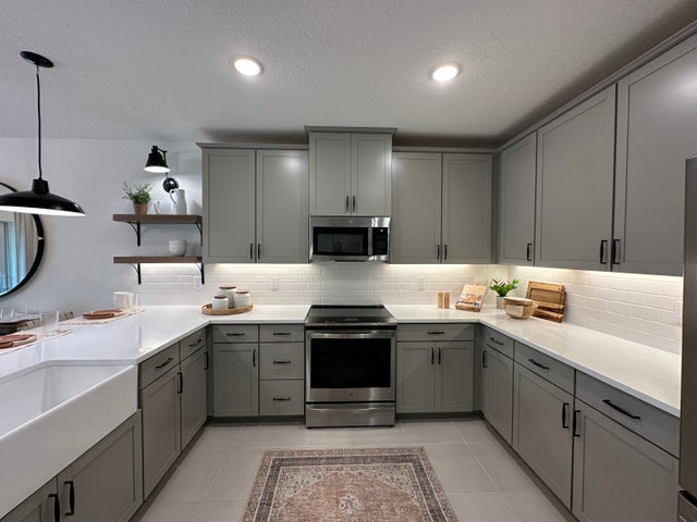 3 of 18 - 301 Silver Sands Lane #14, Fort Pierce, FL