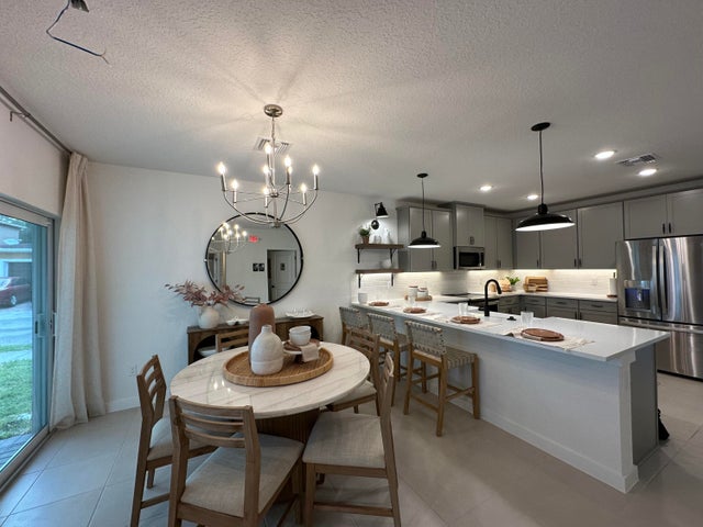 5 of 18 - 301 Silver Sands Lane #14, Fort Pierce, FL