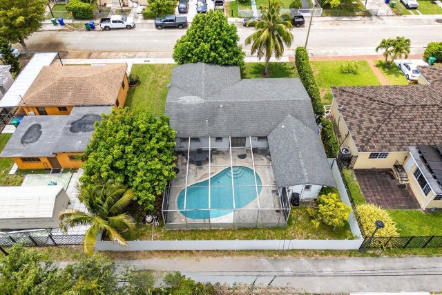 1 of 34 - 1045 Nw 47th Terrace, Miami, FL