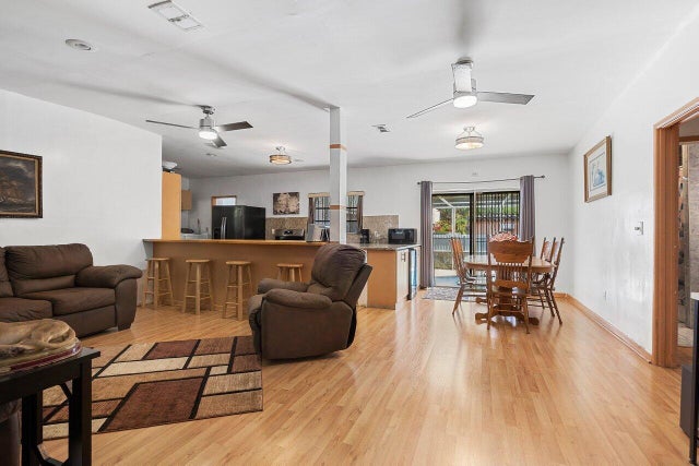 5 of 34 - 1045 Nw 47th Terrace, Miami, FL