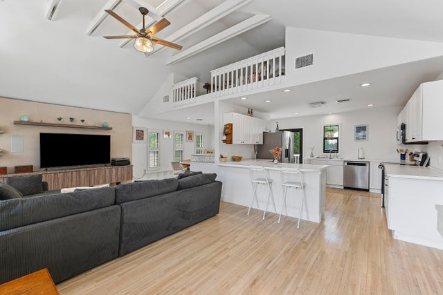 4 of 45 - 638 Ne 8th Avenue, Boynton Beach, FL