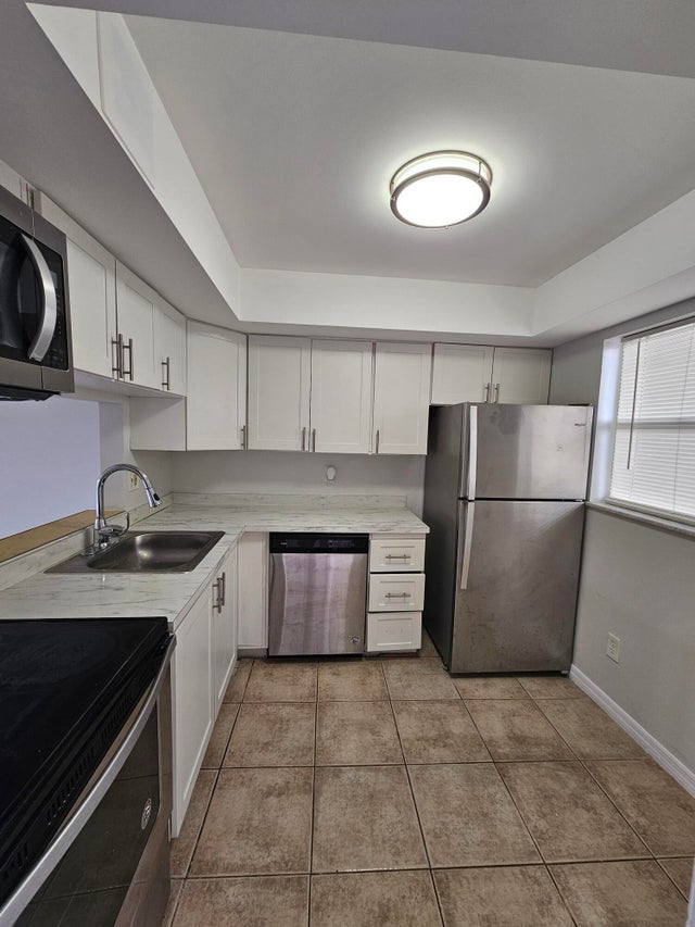 2800 Nw 56 Avenue #c306, Lauderhill