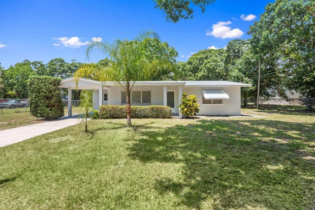 1 of 28 - 903 S 27th Street, Fort Pierce, FL