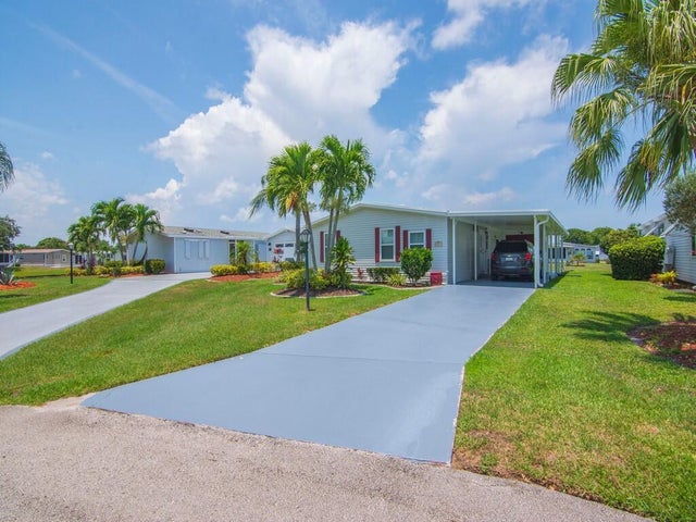 2 of 41 - 8471 Schefflera Court, Port Saint Lucie, FL