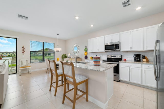 5 of 47 - 10134 W Villa Cir, Vero Beach, FL